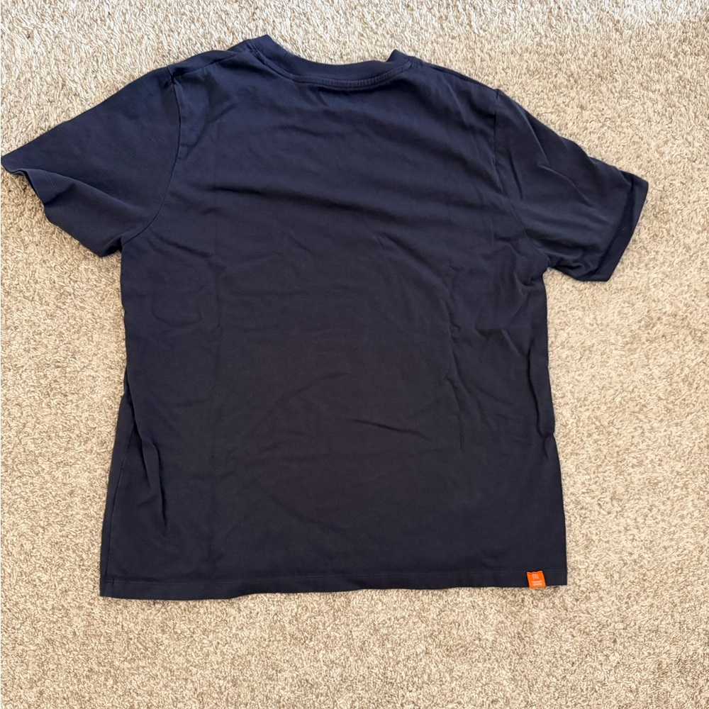 Uniqlo Navy Graphic Short Sleeve Tee - Picture 5 of 6